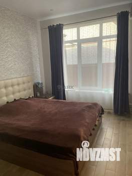 Дом 137м&sup2;, 2-этажный, участок 3 сот.  