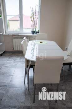 Дом 351м&sup2;, 3-этажный, участок 5 сот.  