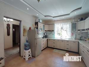 Дом 119м&sup2;, 2-этажный, участок 4 сот.  