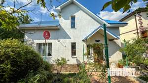 Дом 144м², 2-этажный, участок 5 сот.  