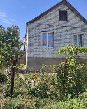 Дом 65м&sup2;, 2-этажный, участок 5 сот.  