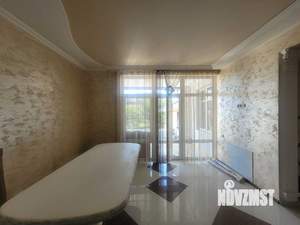 Дом 119м&sup2;, 2-этажный, участок 5 сот.  