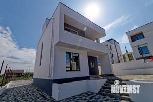 Дом 240м&sup2;, 2-этажный, участок 4 сот.  