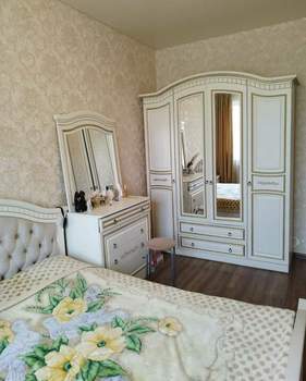Дом 210м², 2-этажный, участок 10 сот.  
