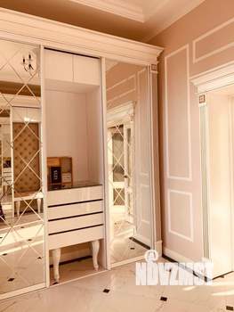 Коттедж 350м², 2-этажный, участок 6 сот.  