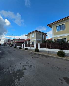 Дом 175м&sup2;, 2-этажный, участок 0 сот.  