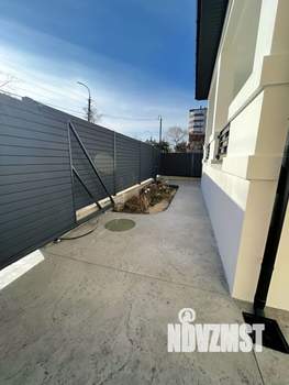 Дом 230м&sup2;, 2-этажный, участок 3 сот.  