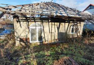 Дом 100м&sup2;, 1-этажный, участок 5 сот.  