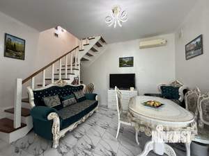 Дом 156м&sup2;, 2-этажный, участок 7 сот.  