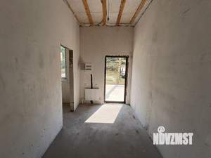 Дом 130м&sup2;, 2-этажный, участок 3 сот.  