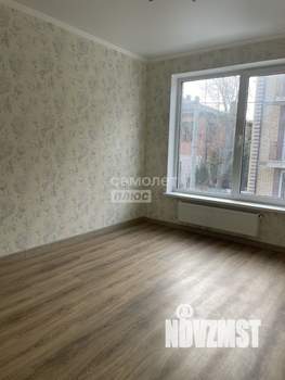 Дом 123м&sup2;, 2-этажный, участок 3 сот.  