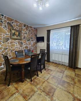 Дом 160м², 2-этажный, участок 9 сот.  