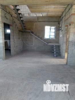 Дом 145м&sup2;, 2-этажный, участок 6 сот.  