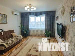 Дом 240м&sup2;, 2-этажный, участок 8 сот.  