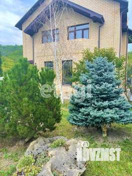 Дом 150м&sup2;, 3-этажный, участок 7 сот.  