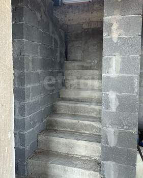Дом 184м², 2-этажный, участок 6 сот.  