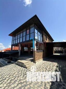 Дом 269м&sup2;, 2-этажный, участок 6 сот.  