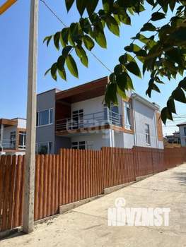 Дом 188м&sup2;, 2-этажный, участок 4 сот.  