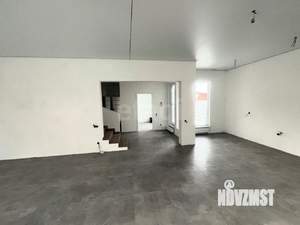 Дом 268м&sup2;, 2-этажный, участок 6 сот.  