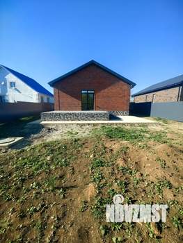 Дом 100м&sup2;, 1-этажный, участок 8 сот.  