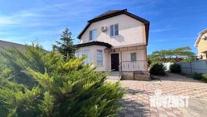 Дом 137м&sup2;, 2-этажный, участок 15 сот.  