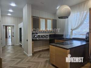 Коттедж 170м², 2-этажный, участок 5 сот.  