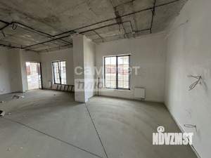 Дом 263м², 2-этажный, участок 10 сот.  