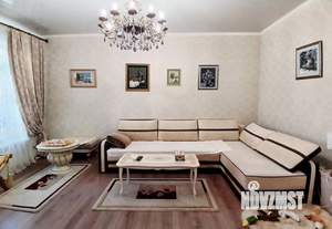 Дом 132м&sup2;, 2-этажный, участок 4 сот.  