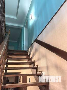 Дом 305м&sup2;, 2-этажный, участок 10 сот.  