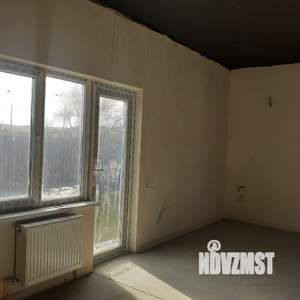 Дом 75м&sup2;, 2-этажный, участок 3 сот.  