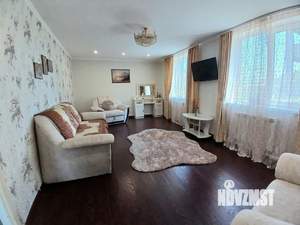 Дом 120м&sup2;, 2-этажный, участок 5 сот.  