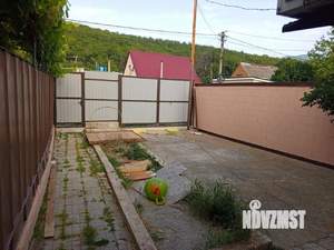 Дом 60м², 2-этажный, участок 5 сот.  