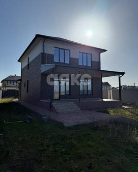 Дом 174м&sup2;, 2-этажный, участок 5 сот.  