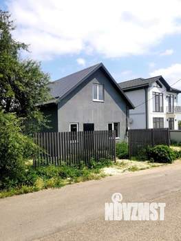 Дом 60м&sup2;, 2-этажный, участок 4 сот.  