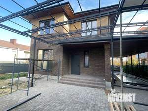 Дом 187м&sup2;, 2-этажный, участок 7 сот.  