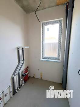 Дом 174м&sup2;, 2-этажный, участок 4 сот.  