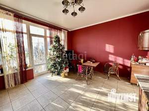 Дом 101м&sup2;, 2-этажный, участок 4 сот.  