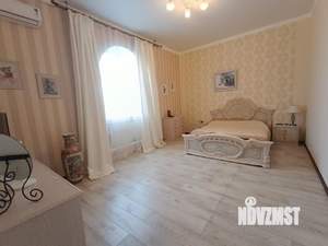 Дом 504м², 2-этажный, участок 10 сот.  