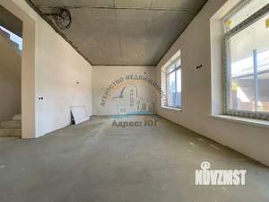 Дом 180м², 2-этажный, участок 5 сот.  