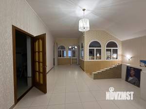 Дом 500м&sup2;, 2-этажный, участок 3 сот.  