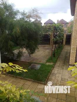 Дом 80м&sup2;, 2-этажный, участок 5 сот.  