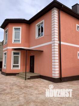 Дом 200м², 2-этажный, участок 6 сот.  