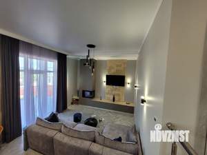 Дом 250м&sup2;, 2-этажный, участок 7 сот.  