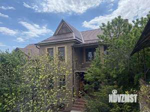 Дом 650м&sup2;, 3-этажный, участок 6 сот.  