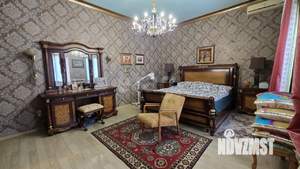 Дом 300м², 3-этажный, участок 7 сот.  