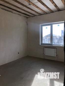 Дом 90м&sup2;, 2-этажный, участок 4 сот.  