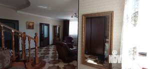 Дом 373м&sup2;, 2-этажный, участок 10 сот.  