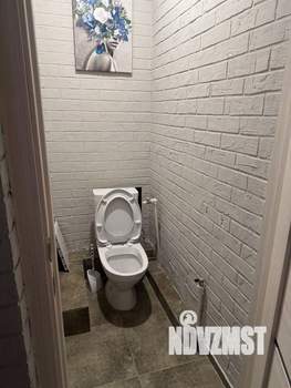 Дом 80м&sup2;, 2-этажный, участок 2 сот.  