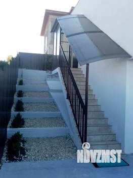 Дом 189м&sup2;, 2-этажный, участок 3 сот.  