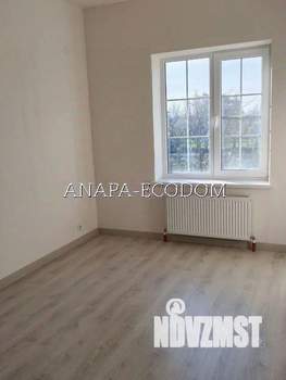 Дом 90м&sup2;, 1-этажный, участок 6 сот.  